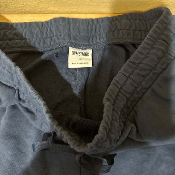 Gymshark Men's Crest Joggers - Navy Blue XL - Picture 3 of 9